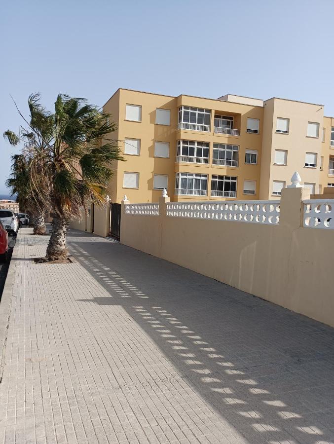 Fantastico Piso Con Piscina Y Balcon En El Medano Lejlighed Eksteriør billede